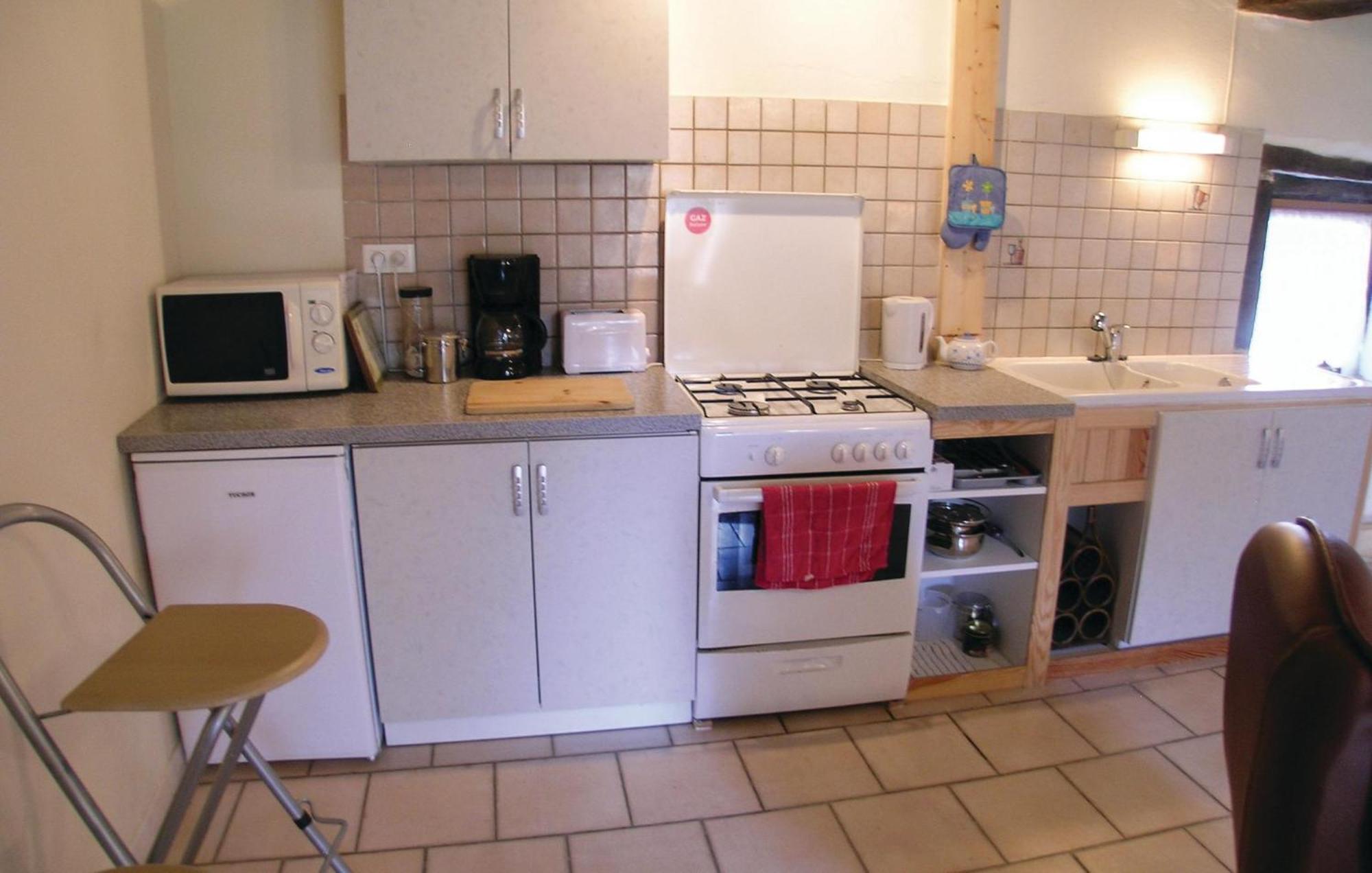 1 Bedroom Nice Home In Saint Martin Le Mault 외부 사진