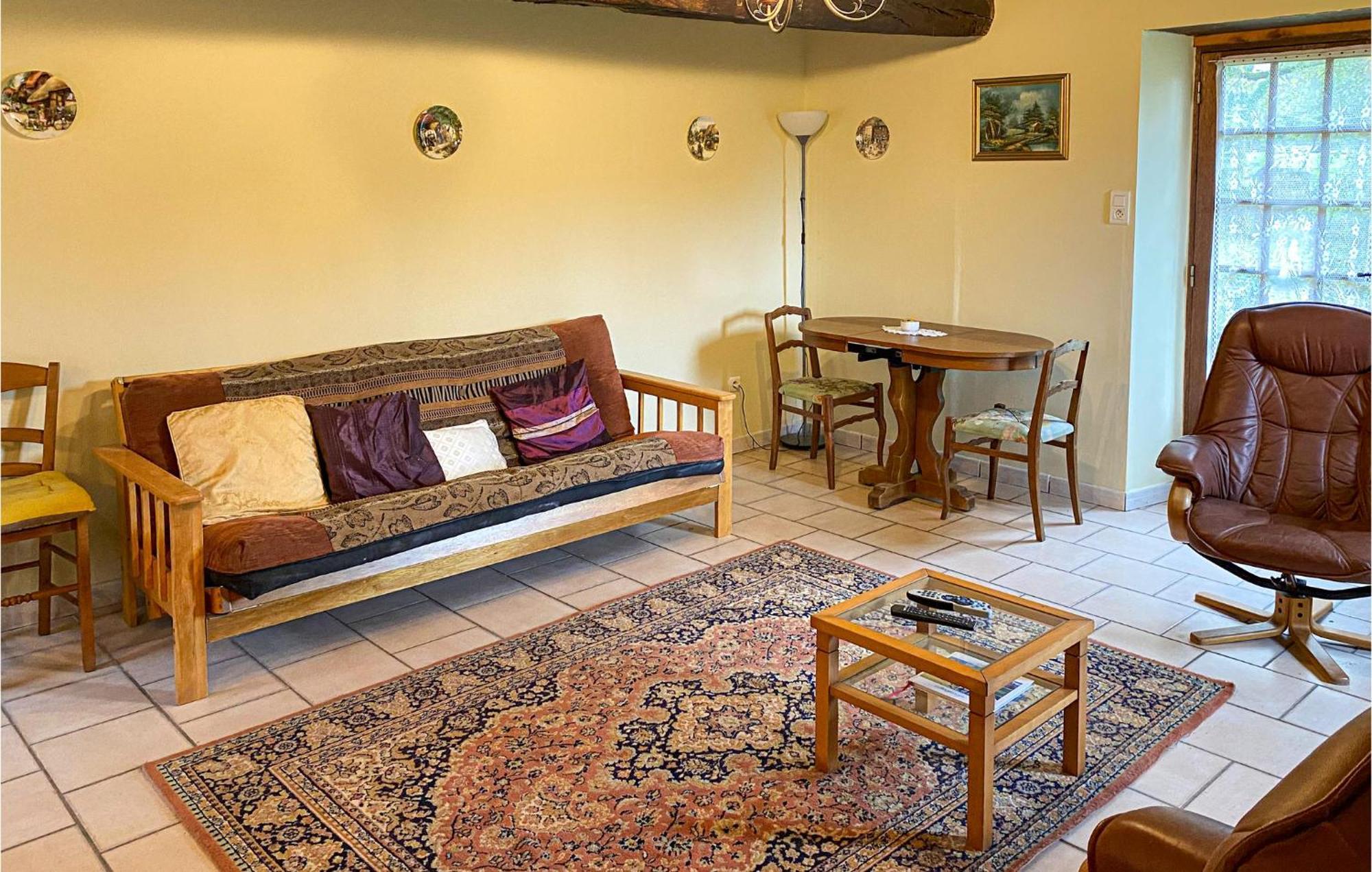 1 Bedroom Nice Home In Saint Martin Le Mault 외부 사진